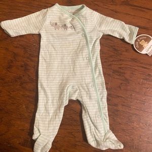 Carter’s Footie